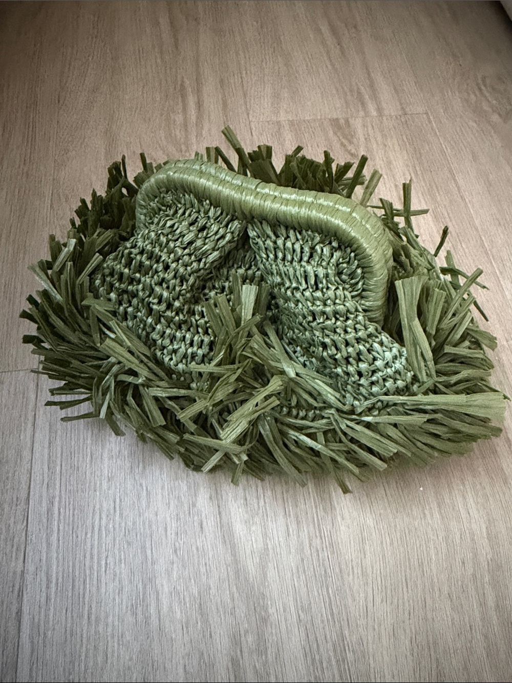 OMOI x Eadem Olive Green Raffia Fringe Mini Clutch Pouch
